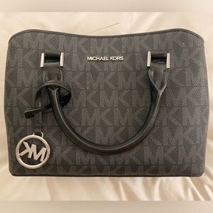 NWT Black Michael Kors Savannah Small Satchel